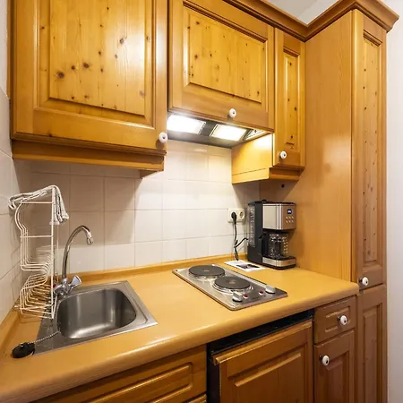 Geraeumiges In Appartement